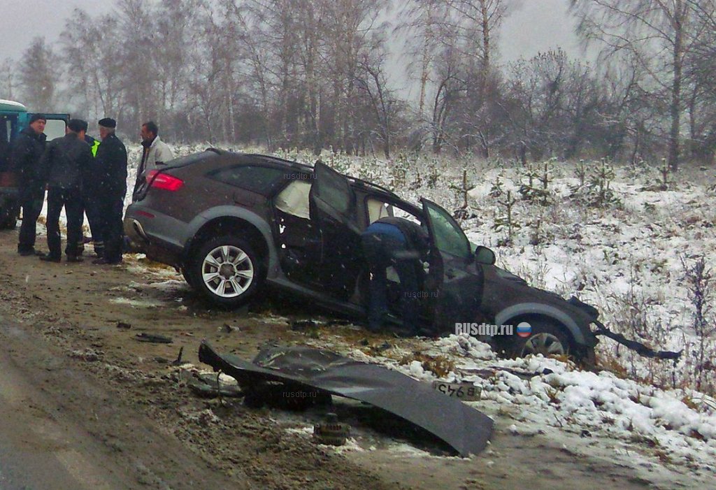 При столкновении Audi и грузовика под Димитровградом погиб человек При столкновении Audi и грузовика под Димитровградом погиб человек_1.jpg