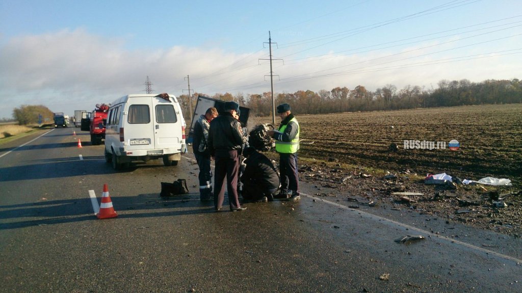 Три человека погибли в ДТП с фурой в Калининском районе 6.jpg
