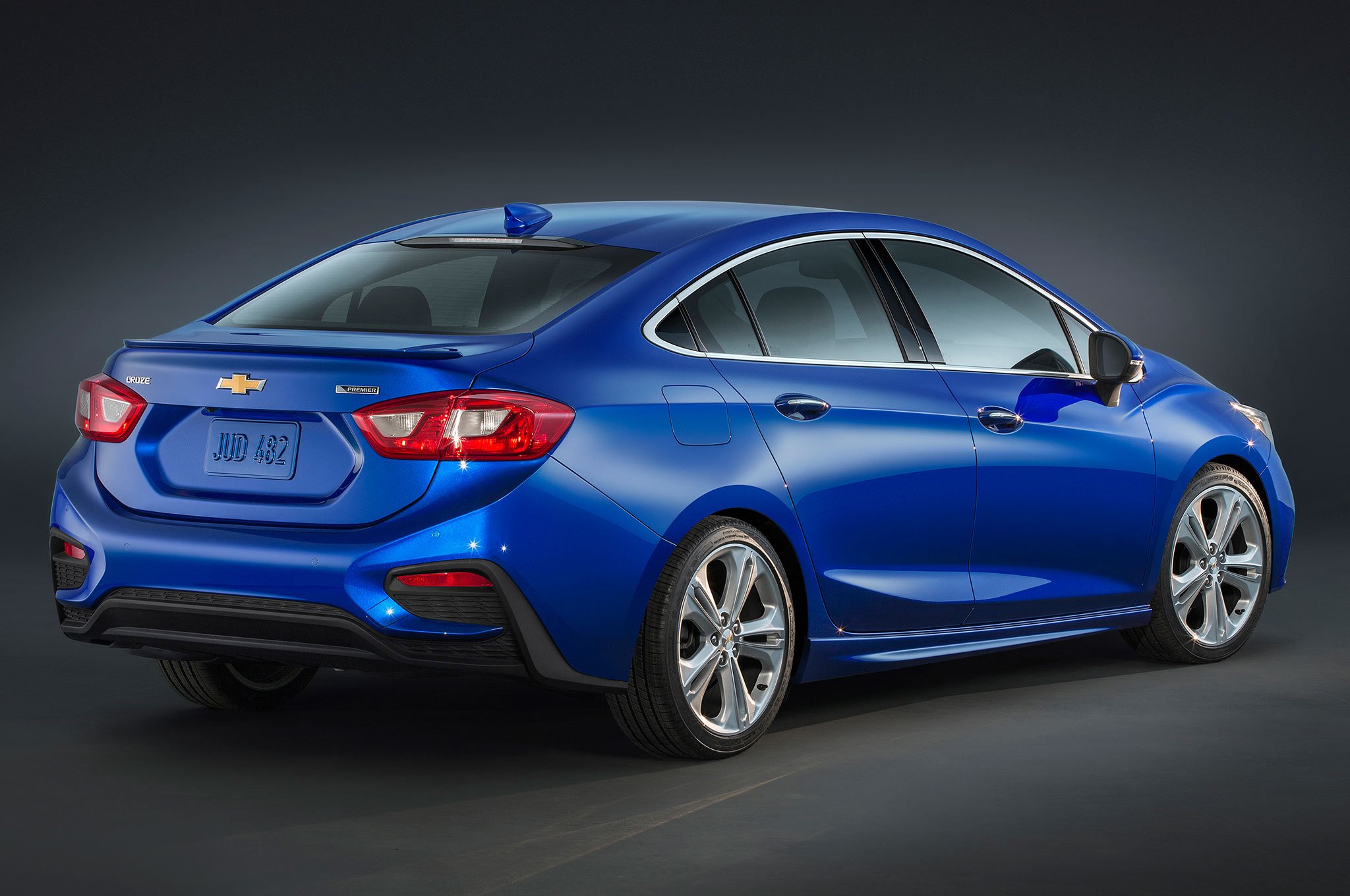 Chevrolet Cruze 2016 1.jpg