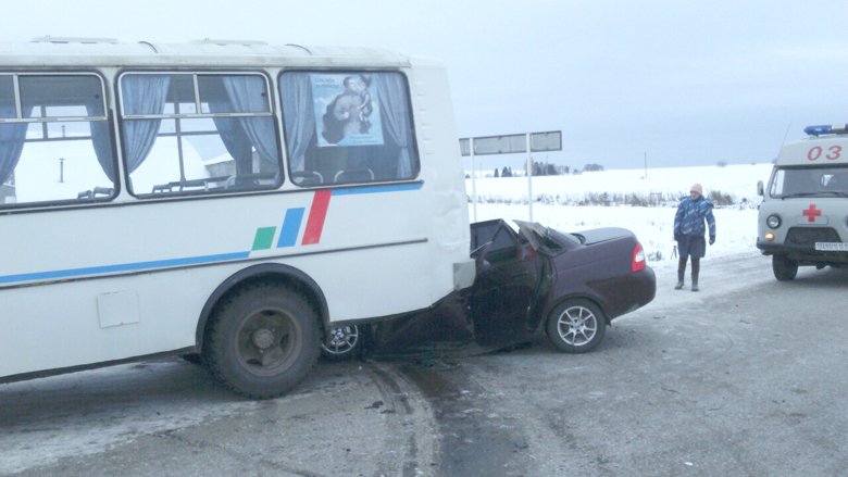 В ДТП на автодороге Кунгур – Ашап погибли три человека 1.jpg