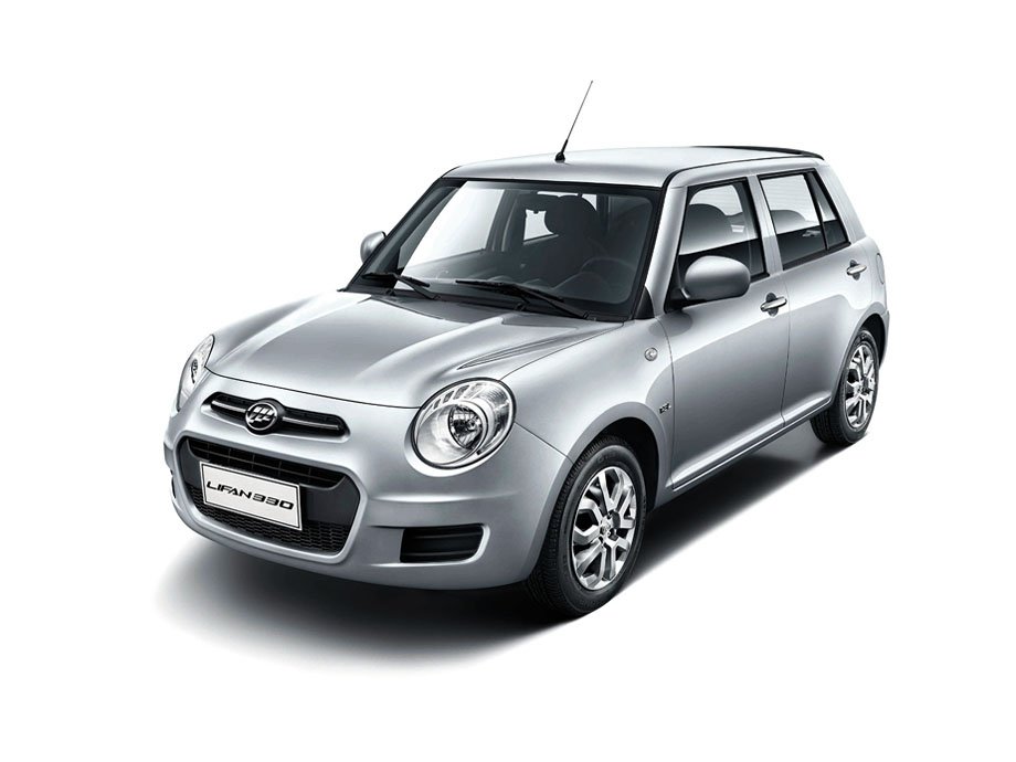 ТОП-10 самых доступных автомобилей в России в ноябре Lifan-Smily.jpg