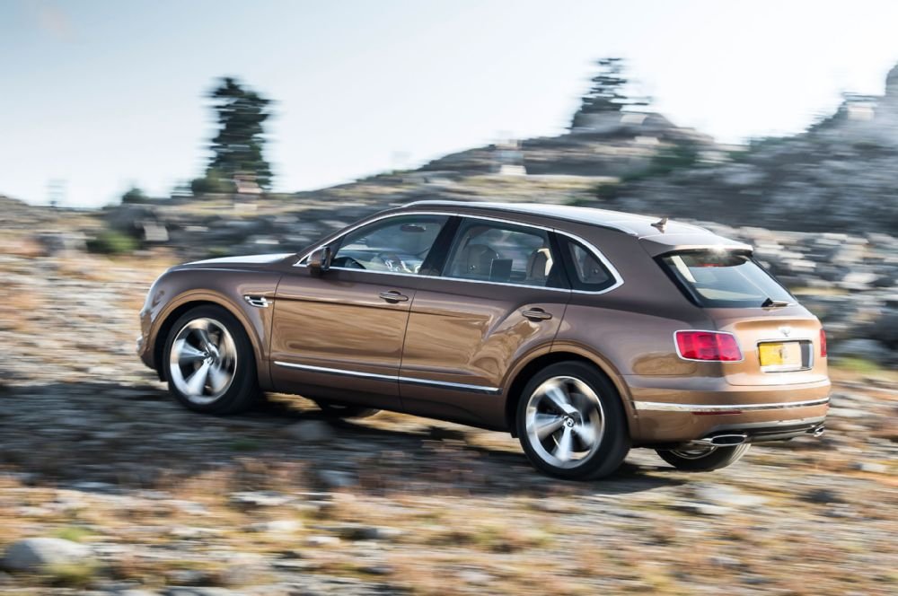 В 2016 году Bentley представит кросс-купе Bentayga Coupe В 2016 году Bentley представит кросс-купе Bentayga Coupe 3.jpg