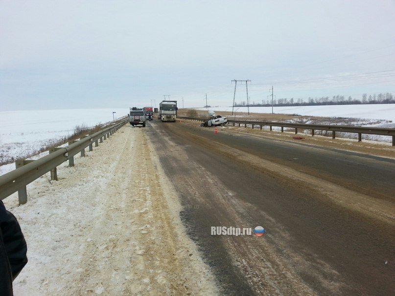 В Мордовии в ДТП с грузовиком погиб водитель ВАЗа В Мордовии в ДТП с грузовиком погиб водитель ВАЗа 3.jpg