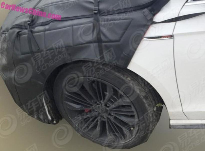В Китае замечен новый спортивный Volkswagen Lamando GTS 2.jpg