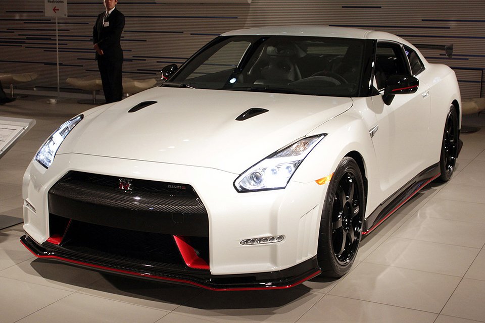 Nissan GT-R.jpg