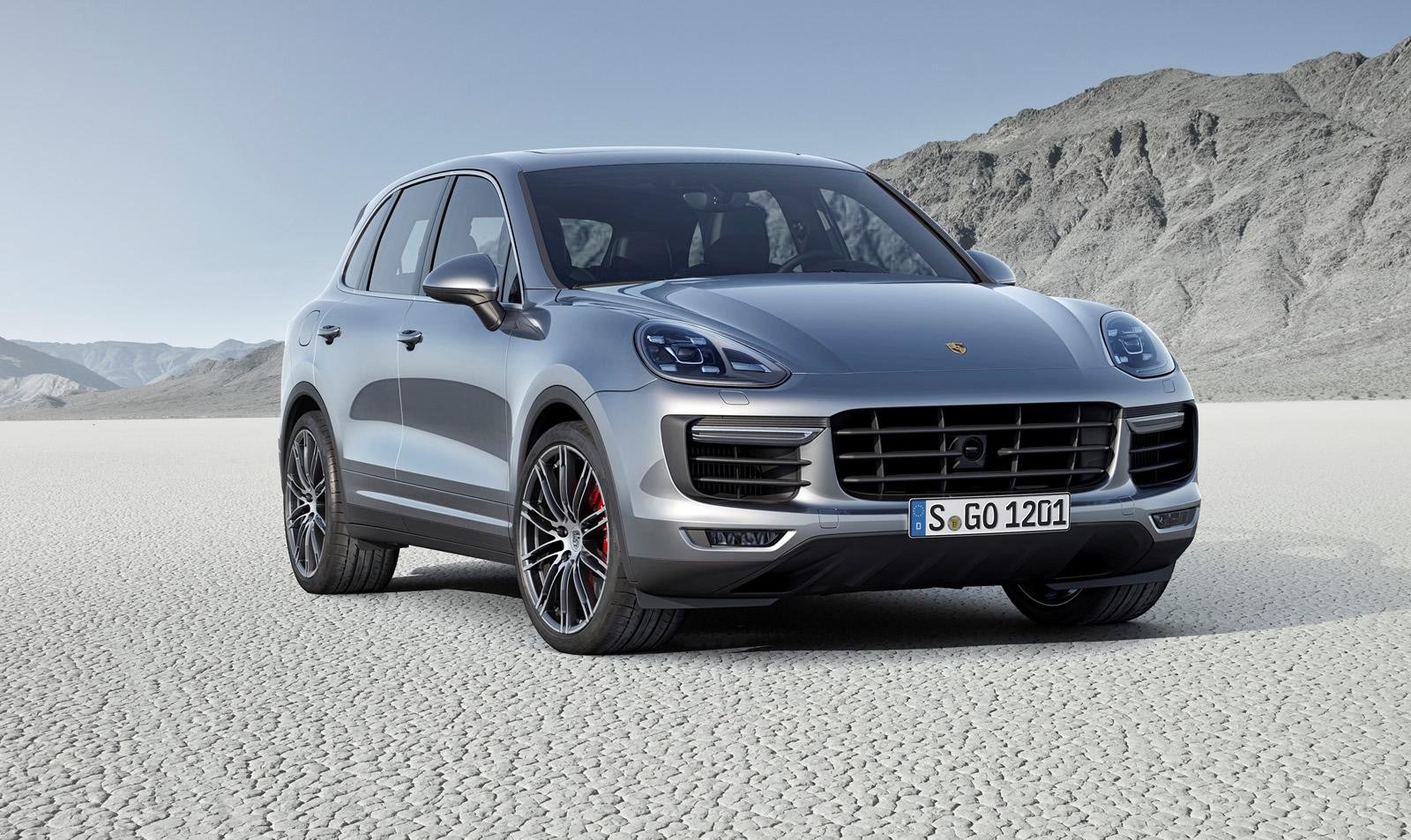 Porsche бьет собственные рекорды продаж Porsche Cayenne 1.jpg