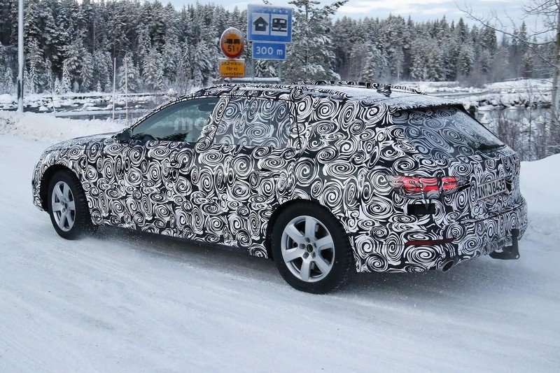 На дорогах замечена новая Audi A4 Allroad (4).jpg