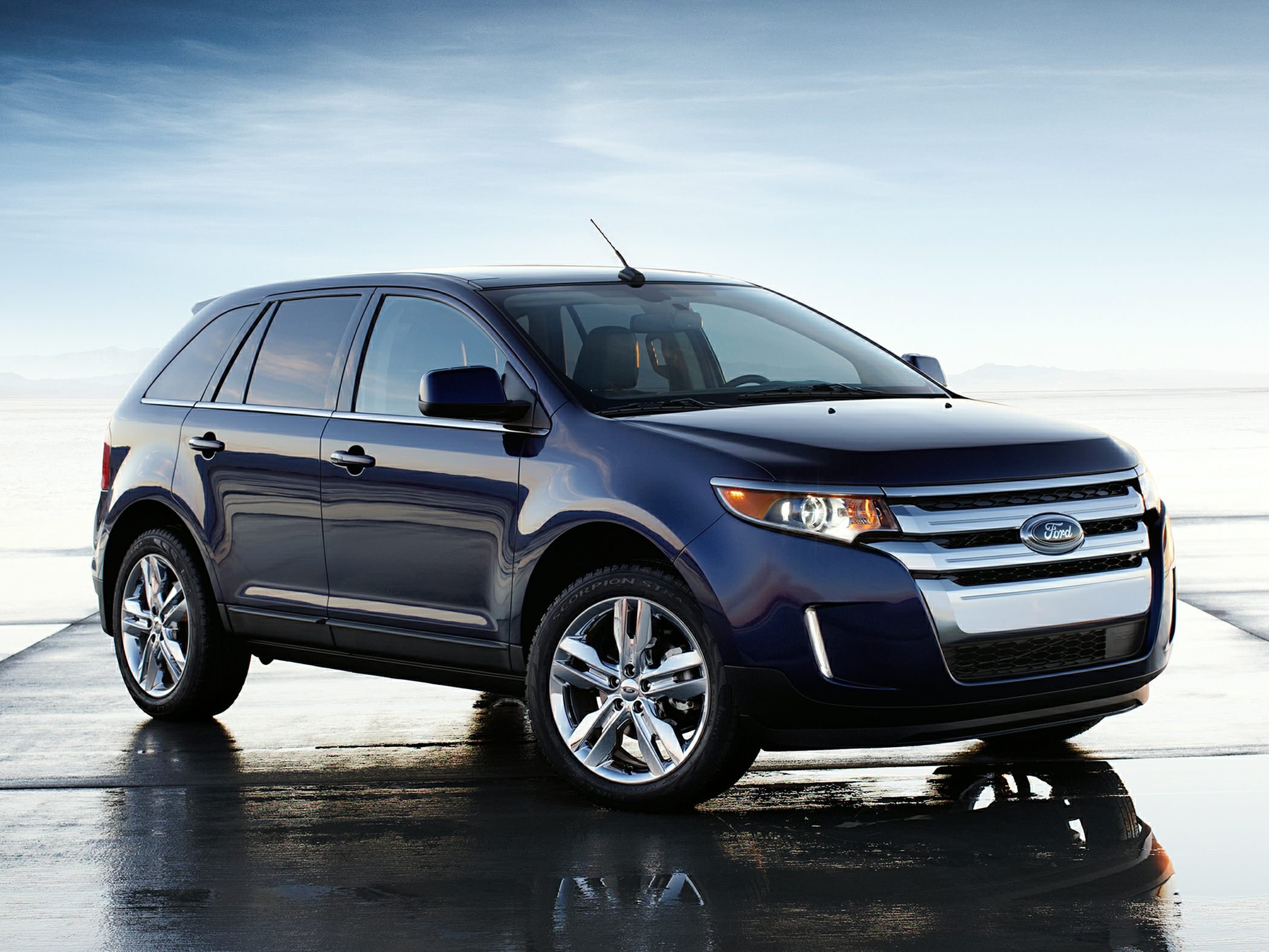 Ford Edge.jpg