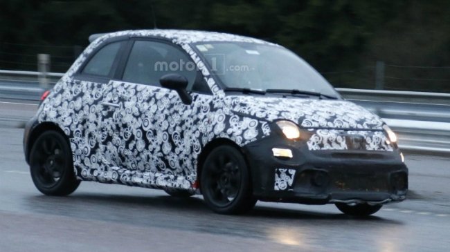 Fiat тестирует новый «заряженный» 500 Abarth (1).jpg