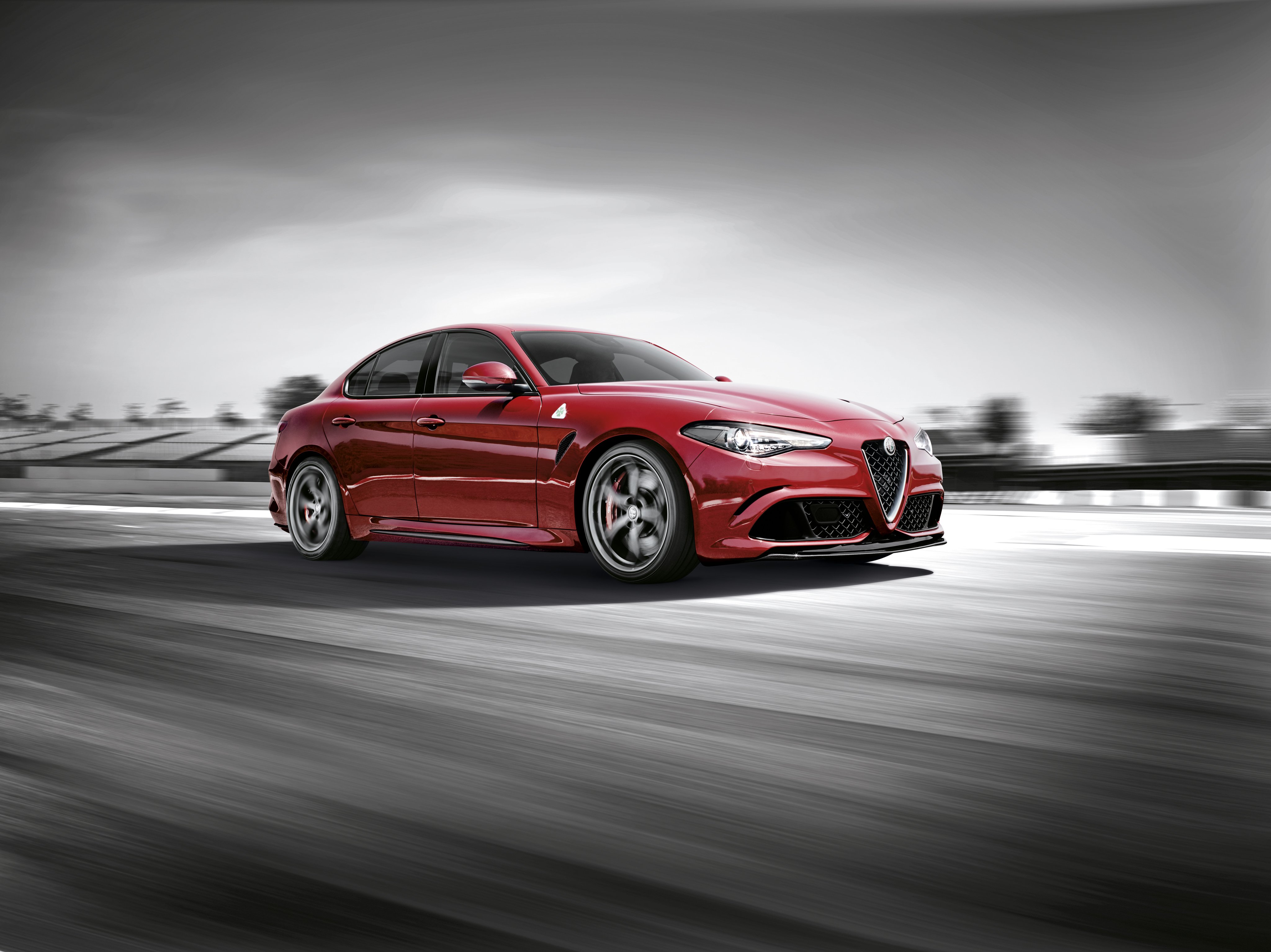 Alfa Romeo Giulia.jpeg