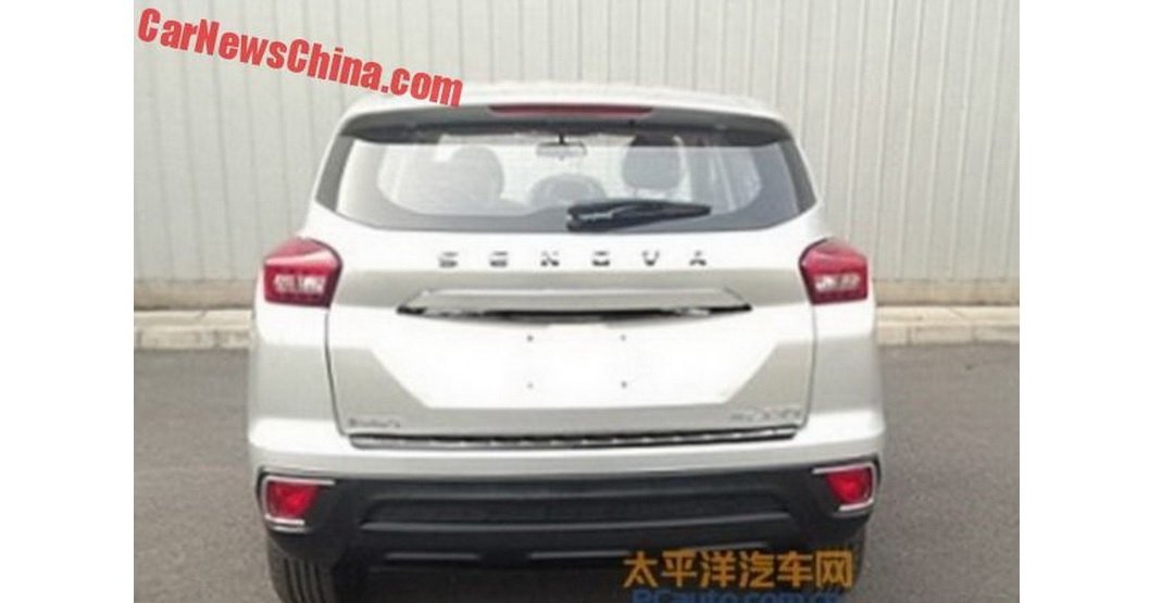Beijing Auto Senova X35 (2).jpg
