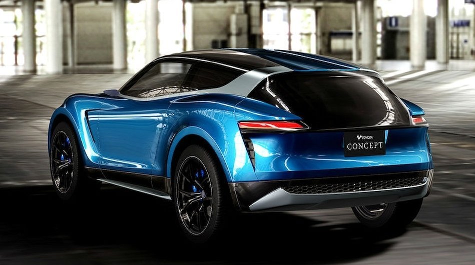 Toyota показали концепт кроссовера ViRA 2.jpg