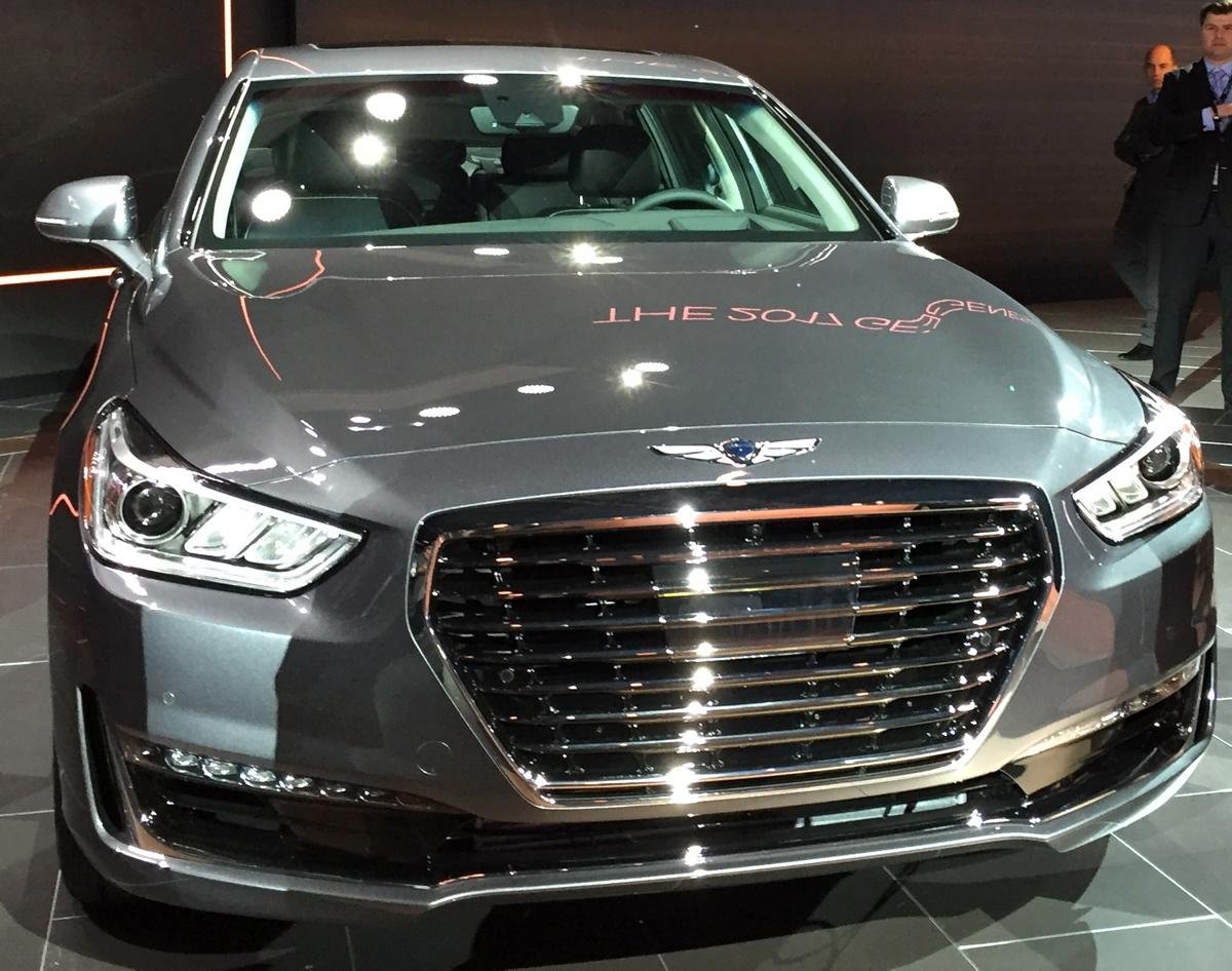 Genesis G90 2.jpg