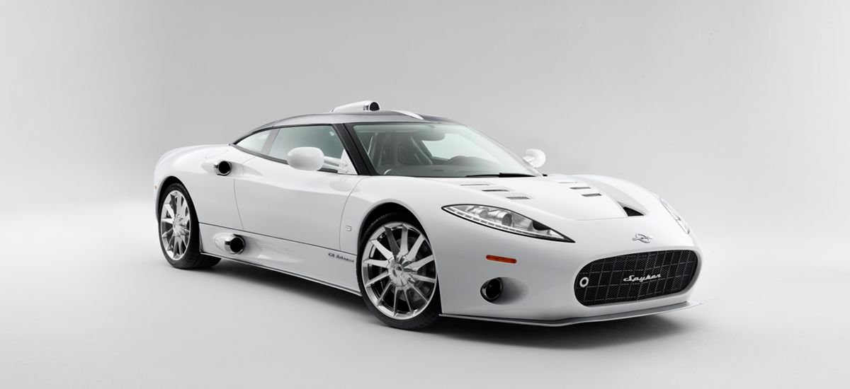 Spyker C8 Aileron.jpg