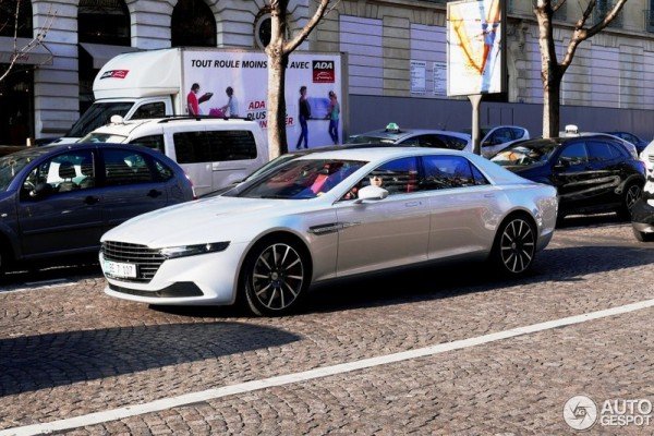 Aston Martin Lagonda заснят на дорогах Парижа Aston Martin Lagonda заснят на дорогах Парижа (1).jpg