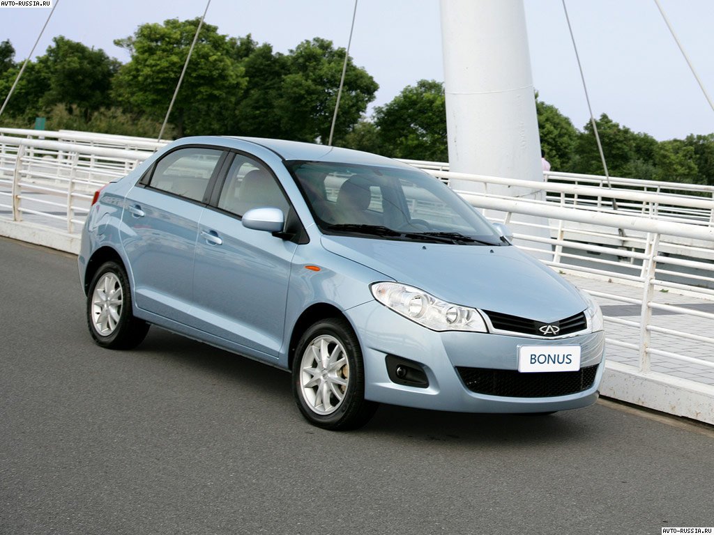 ТОП-10 самых доступных автомобилей в России в январе Chery Bonus.jpg