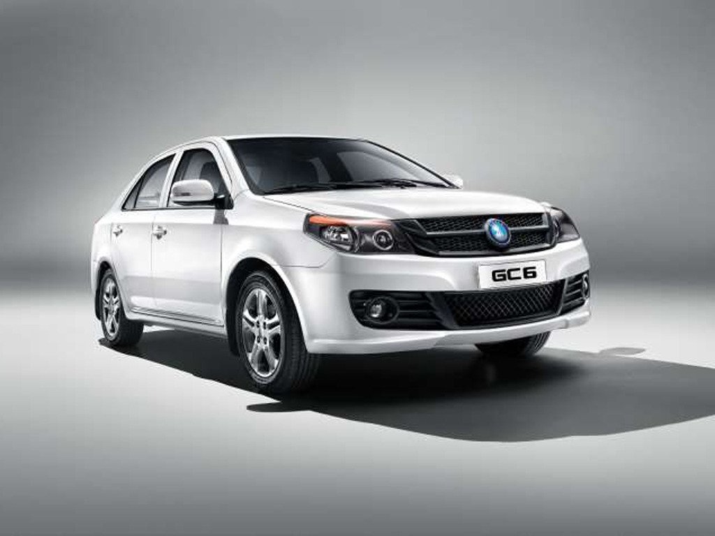 ТОП-10 самых доступных автомобилей в России в январе Geely GC6.jpg