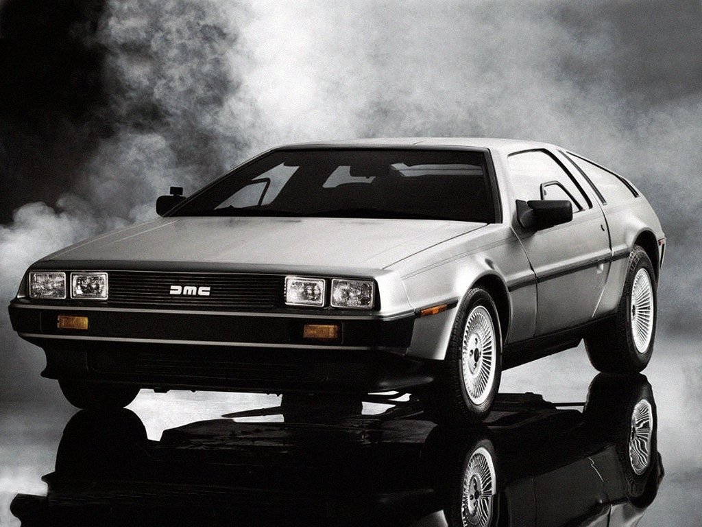 Легендарный DeLorean из «Назад в будущее» вернется в продажу 2.jpg