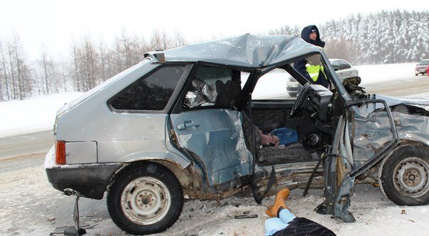 В ДТП на Оренбургском тракте погибла девушка (2).jpg