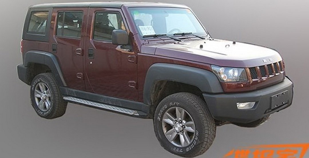 Удлиненный Beijing Auto BJ40 замечен на тестах (1).jpg