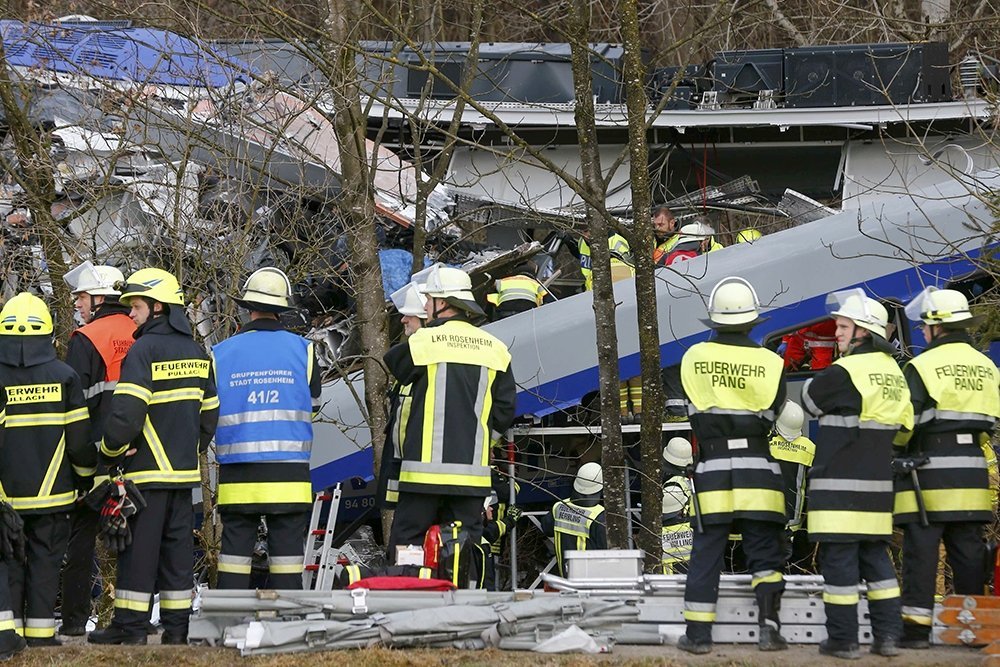 При столкновении поездов в Баварии погибли восемь человек (2).jpg