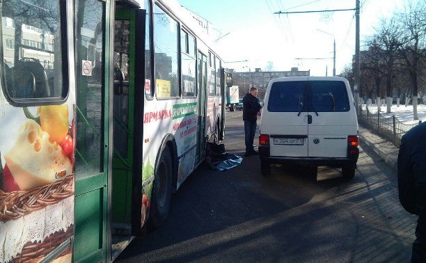 В Туле троллейбус задавил шестилетнего ребенка В Туле троллейбус задавил шестилетнего ребенка.jpg