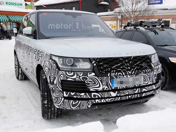 Обновленный Range Rover проходит зимние тесты (2).jpg