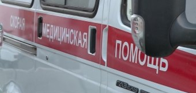 В Воронеже женщина погибла, врезавшись в дерево