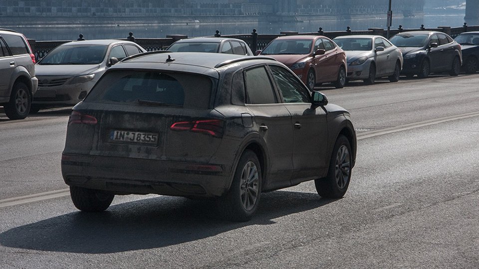 В Москве замечен новый кроссовер от Audi  (4).jpg