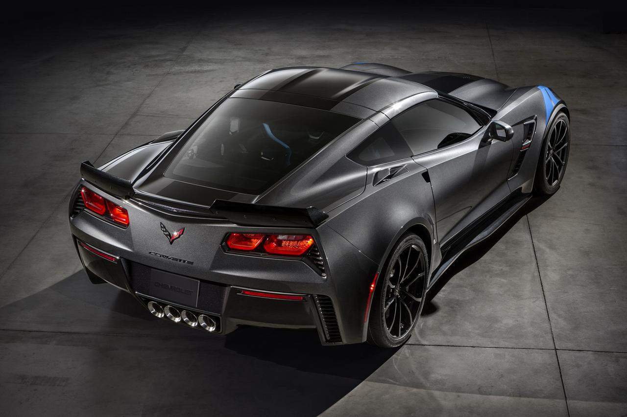 В Женеве представили новый Chevrolet Corvette Grand Sport (3).jpg