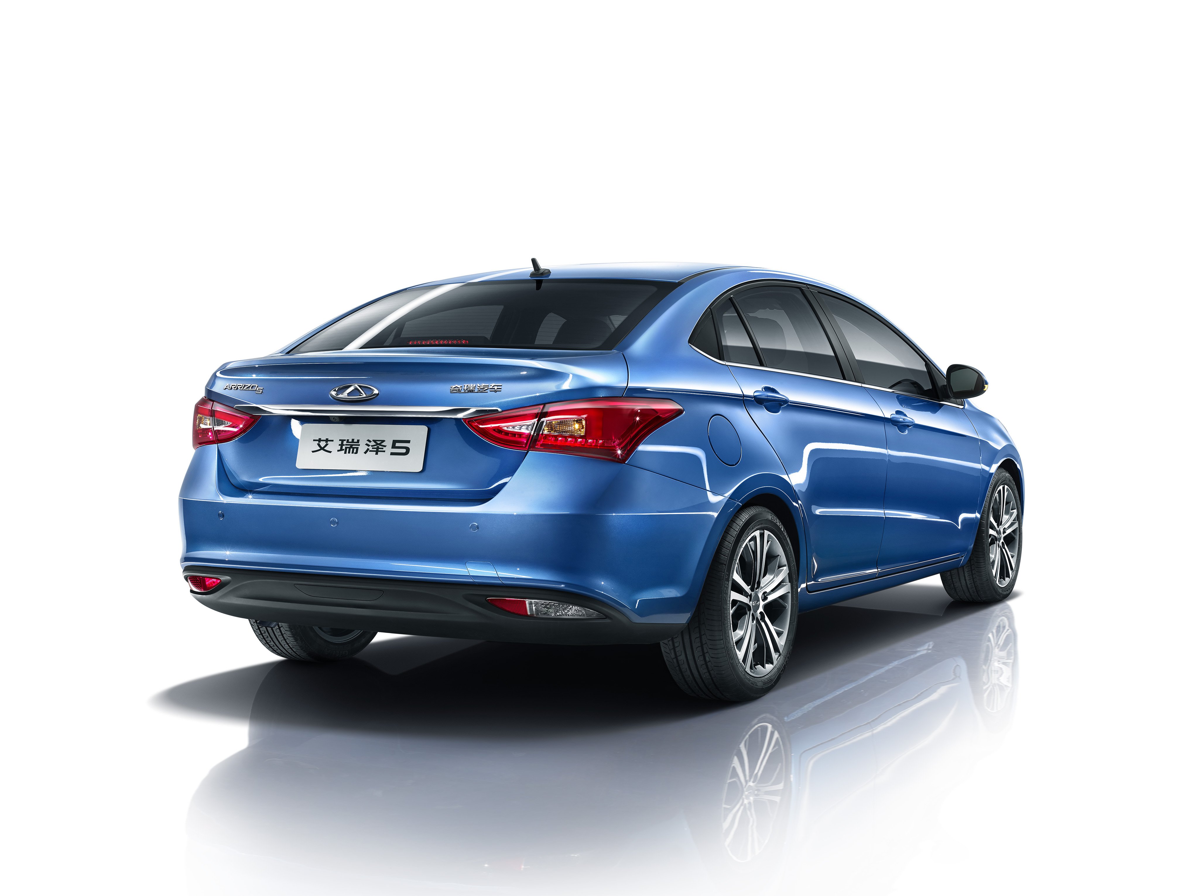 Chery Arrizo 5 (2).jpeg