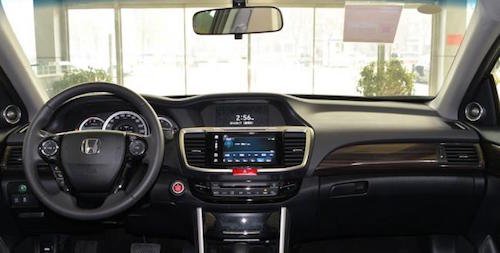 На авторынке Китая появилась обновленная версия Honda Accord (1).jpg