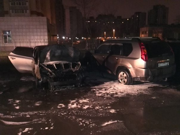 пожар сгорел автомобиль
