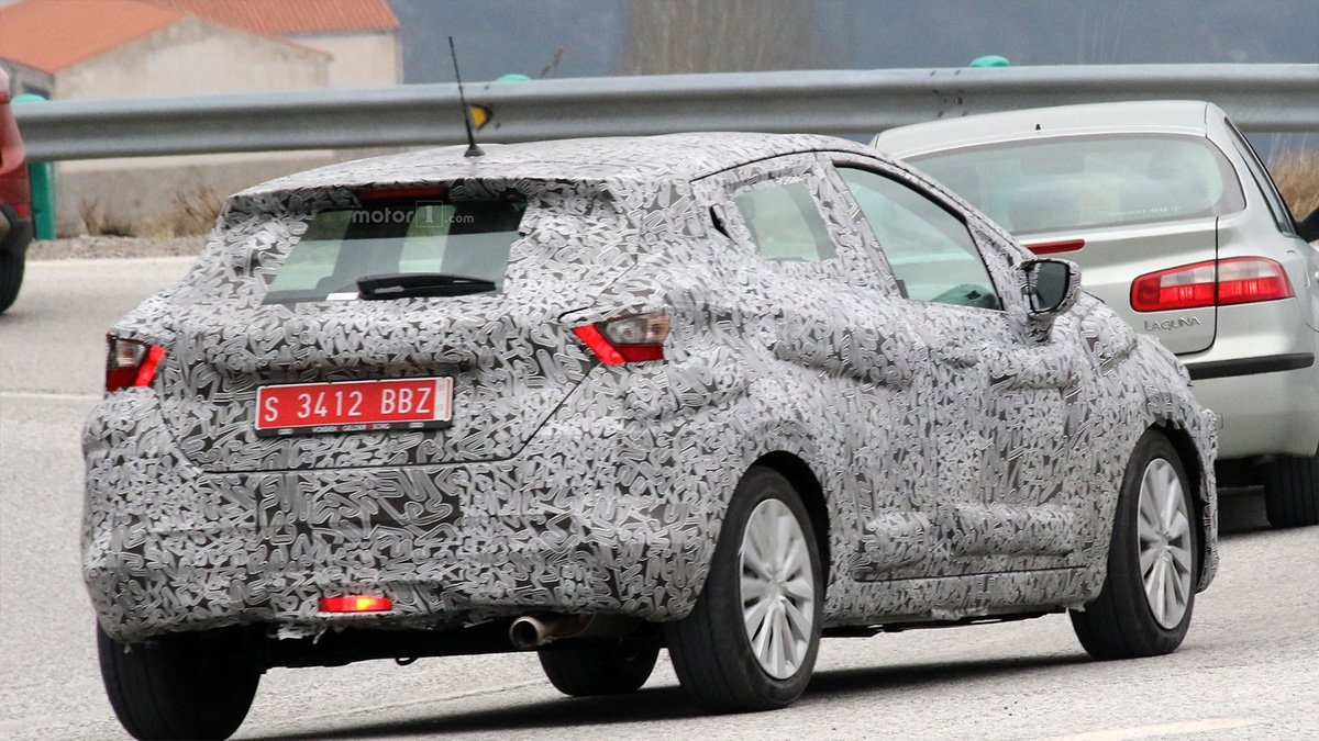 На тестах замечен новый Nissan Micra (4).jpg