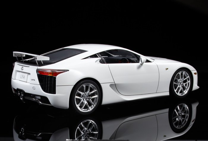Lexus LFA 3.jpeg