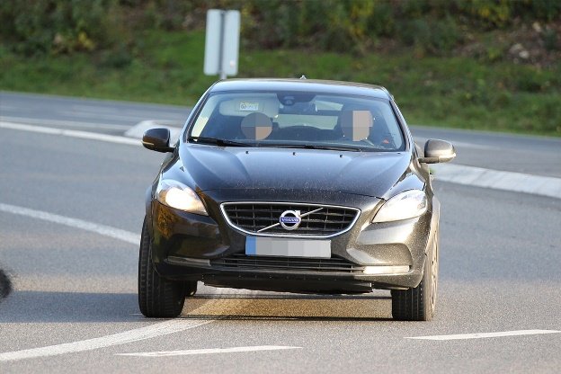 Volvo XC40 заснят без камуфляжа.jpeg