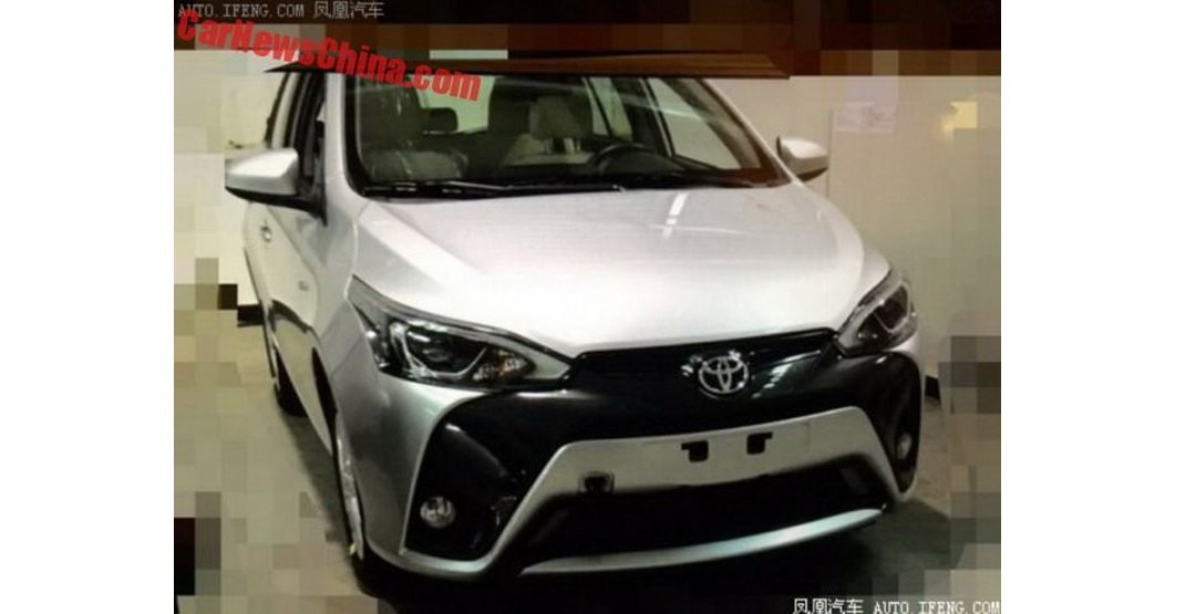 В Сеть выложили фото обновленной Toyota Yaris L (1).jpg