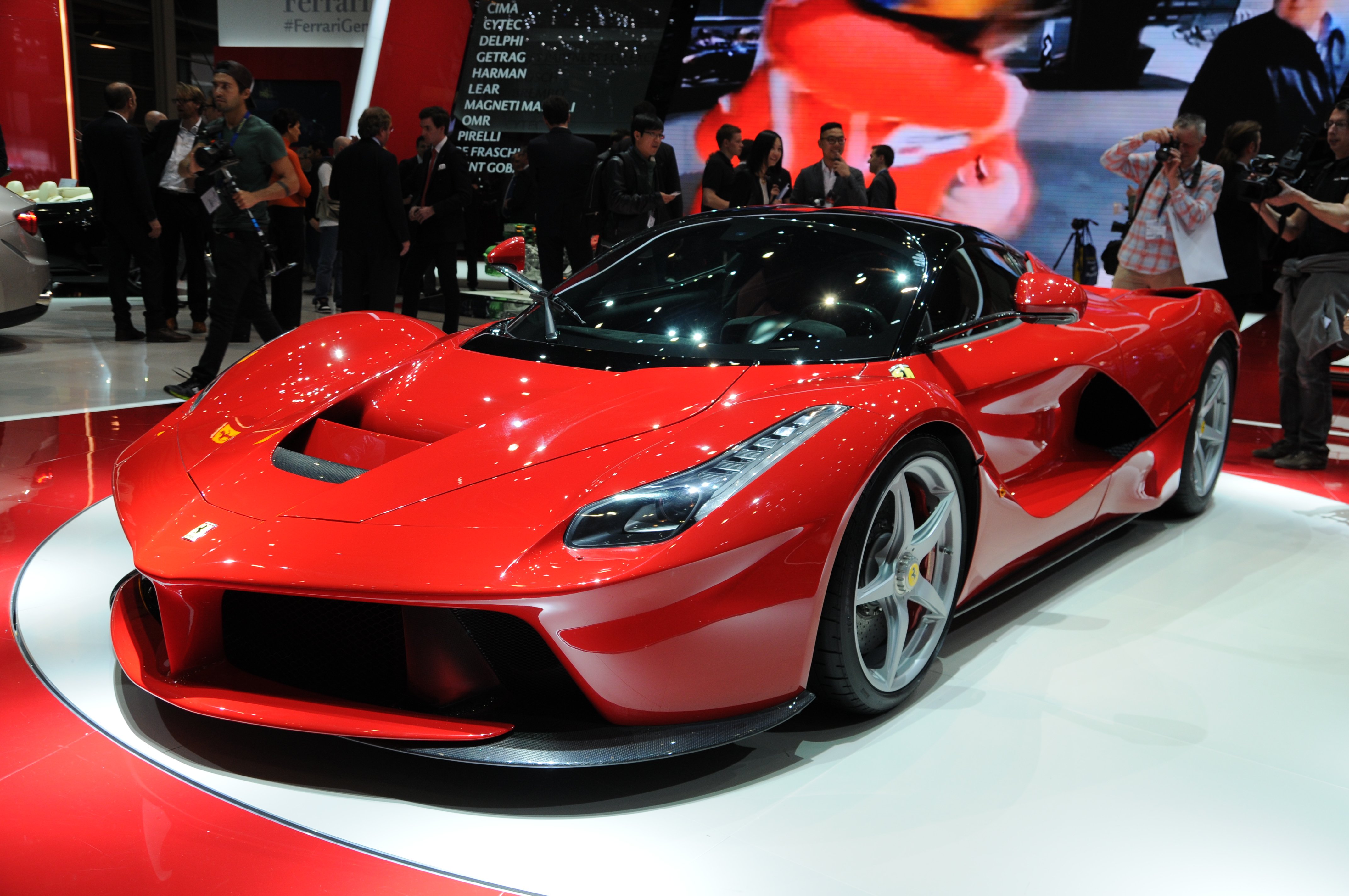 Ferrari LaFerrari.jpg