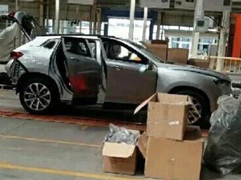 В Сети появились фото нового китайского кросс-купе Haval (2).jpg