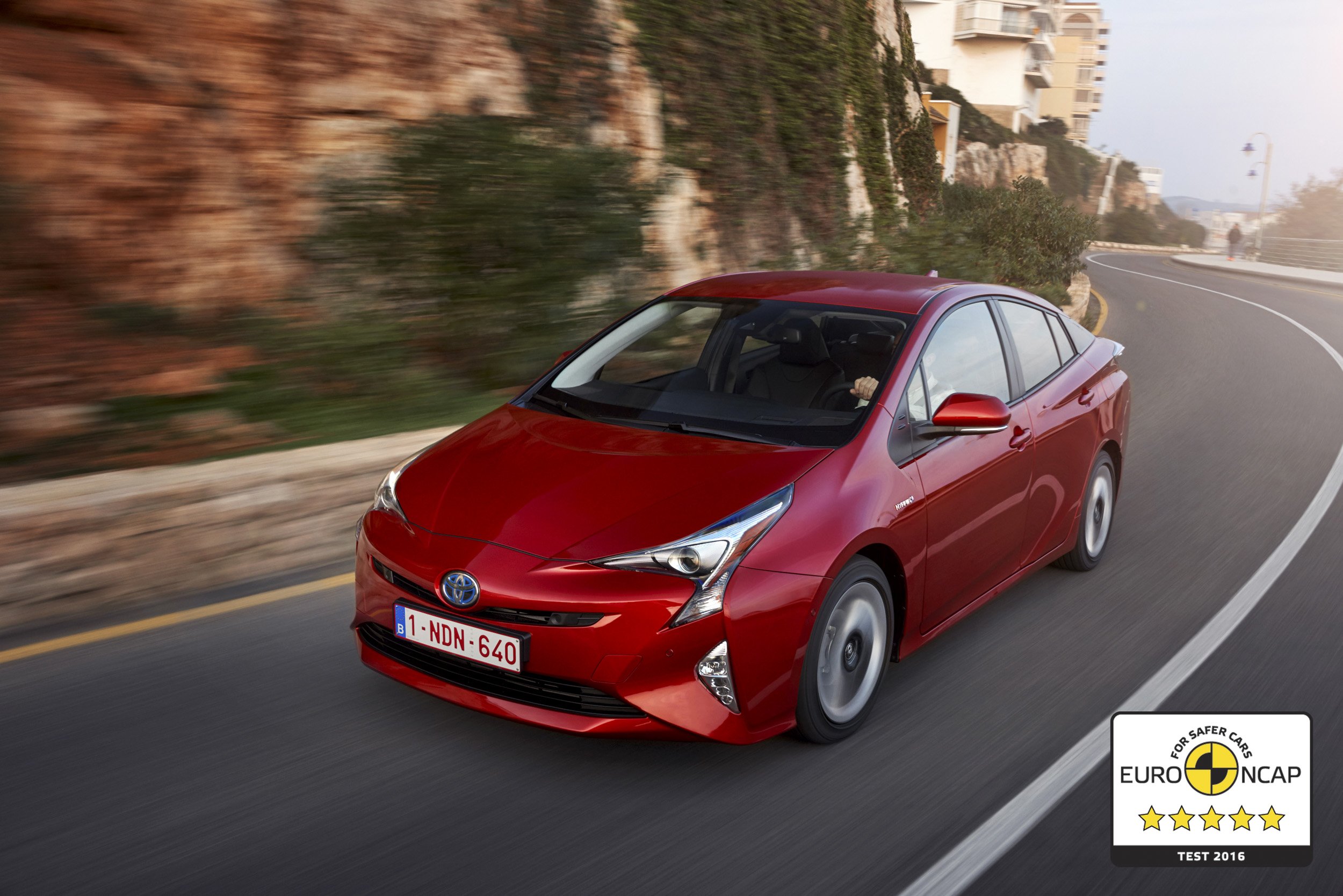 Новый Toyota Prius получил высший рейтинг безопасности Euro NCAP