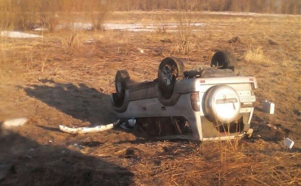 На Сахалине в ДТП погибли мужчина и полуторагодовалый ребенок.jpg