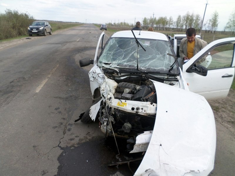 В ДТП в Самарской области пострадали двое детей.jpg