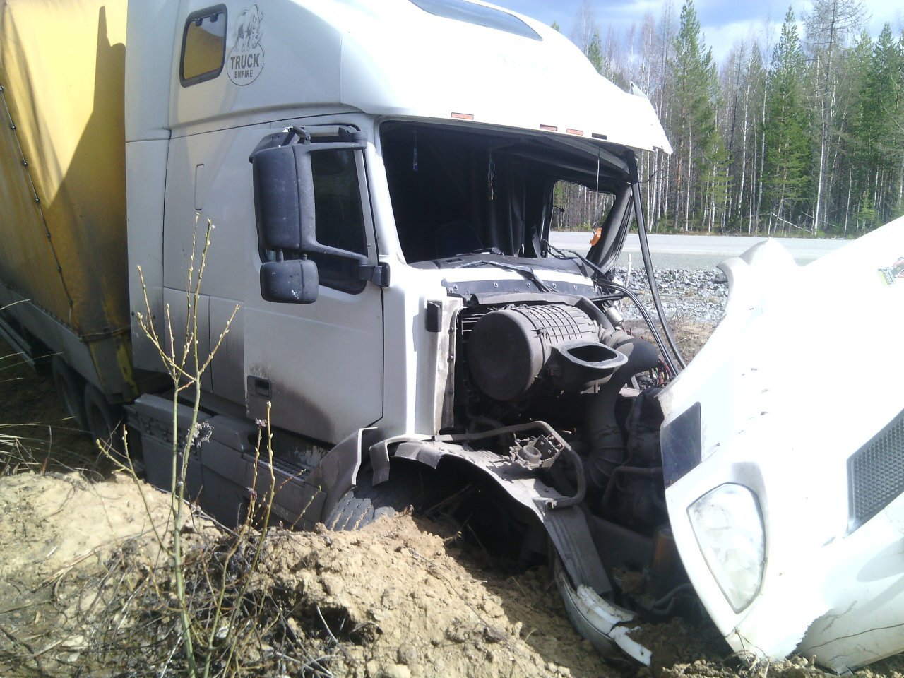 В ДТП на трассе Ивдель - ХМАО погиб водитель Isuzu (2).jpg