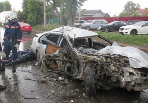 Под Омском в ДТП погиб один человек и пострадали пятеро.jpg