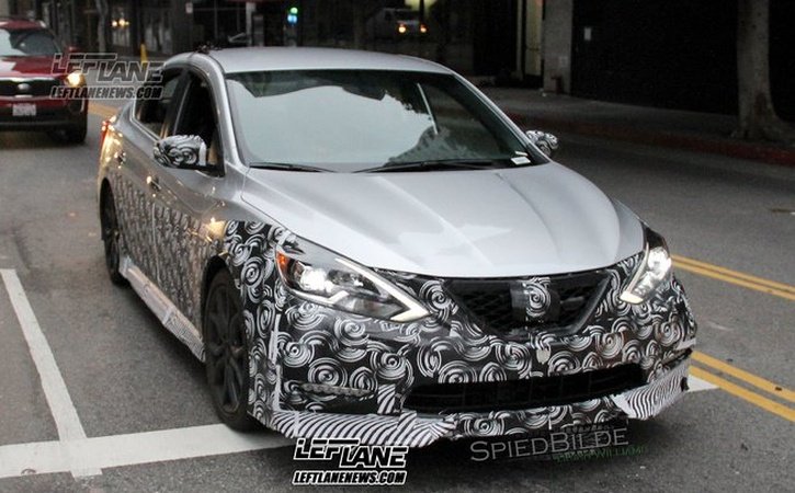 В Сети выложили фото обновленного седана Nissan Sentra Nismo.jpg