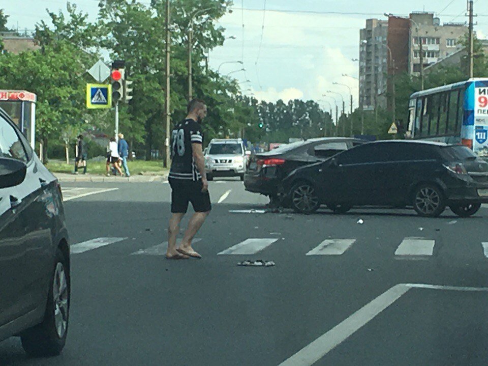В Петербурге сбили 80-летнюю женщину В Петербурге сбили 80-летнюю женщину (2).jpg