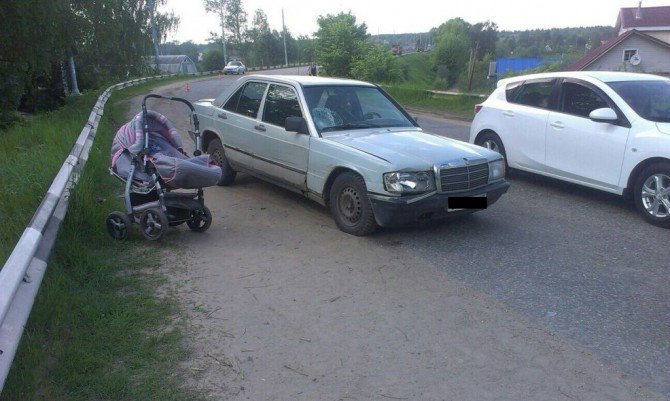 Под Тверью пьяный водитель сбил женщину с коляской ребенок погиб (3).jpg