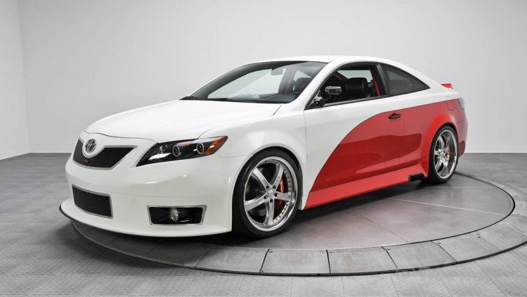 Подержанная Toyota Camry выставлена на аукционе еВау за 160 тысяч долларов (3).jpg