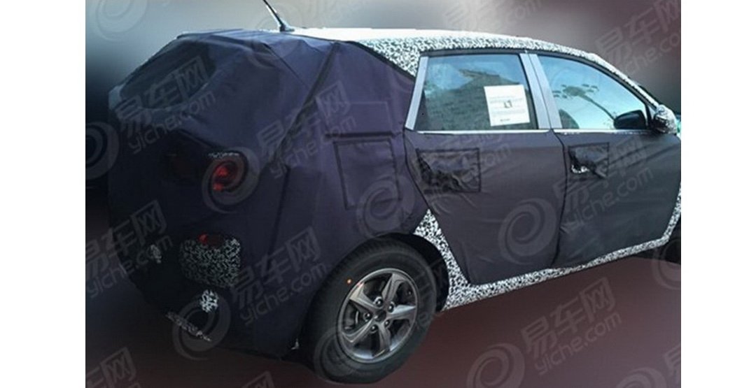 Новое поколение Hyundai Elantra вышло на тесты Новое поколение Hyundai Elantra вышло на тесты (1).jpg
