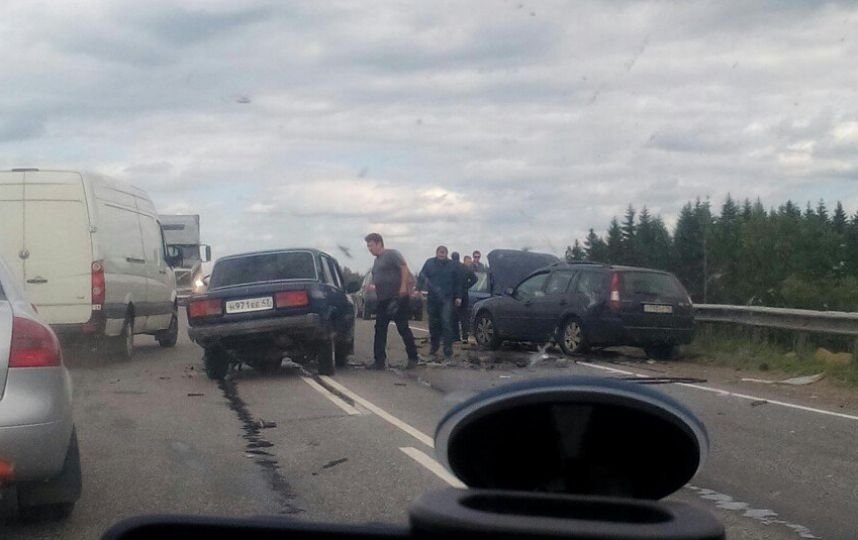 Под Гатчиной в ДТП погиб человек (1).jpeg